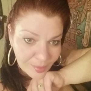 Meet your Posher, Laurie